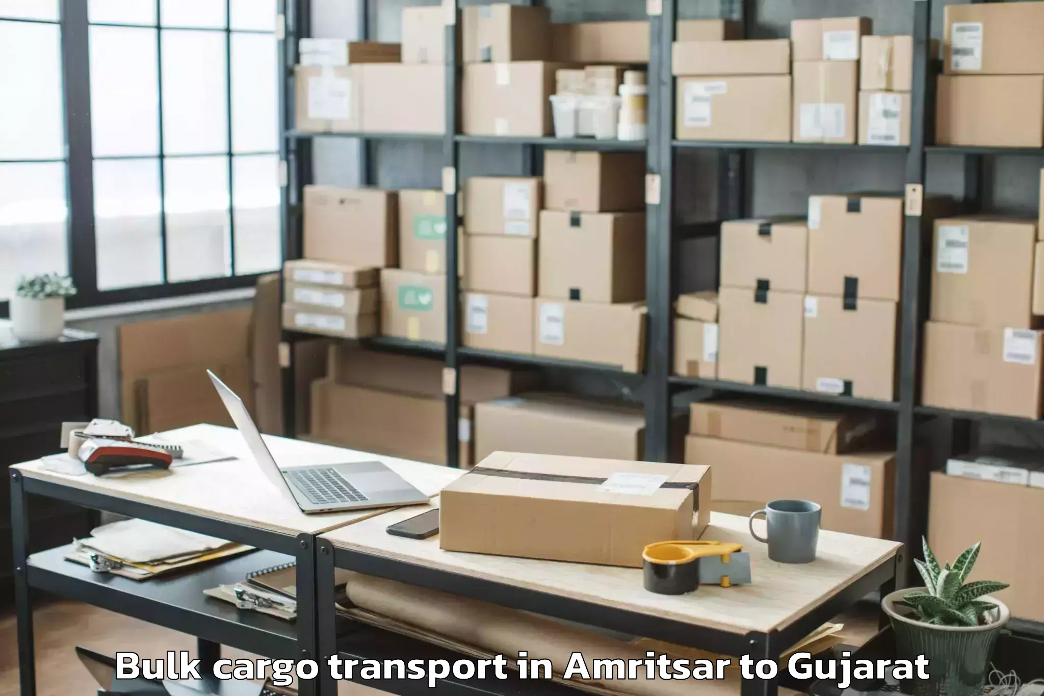 Book Amritsar to Gandhidham Bulk Cargo Transport Online